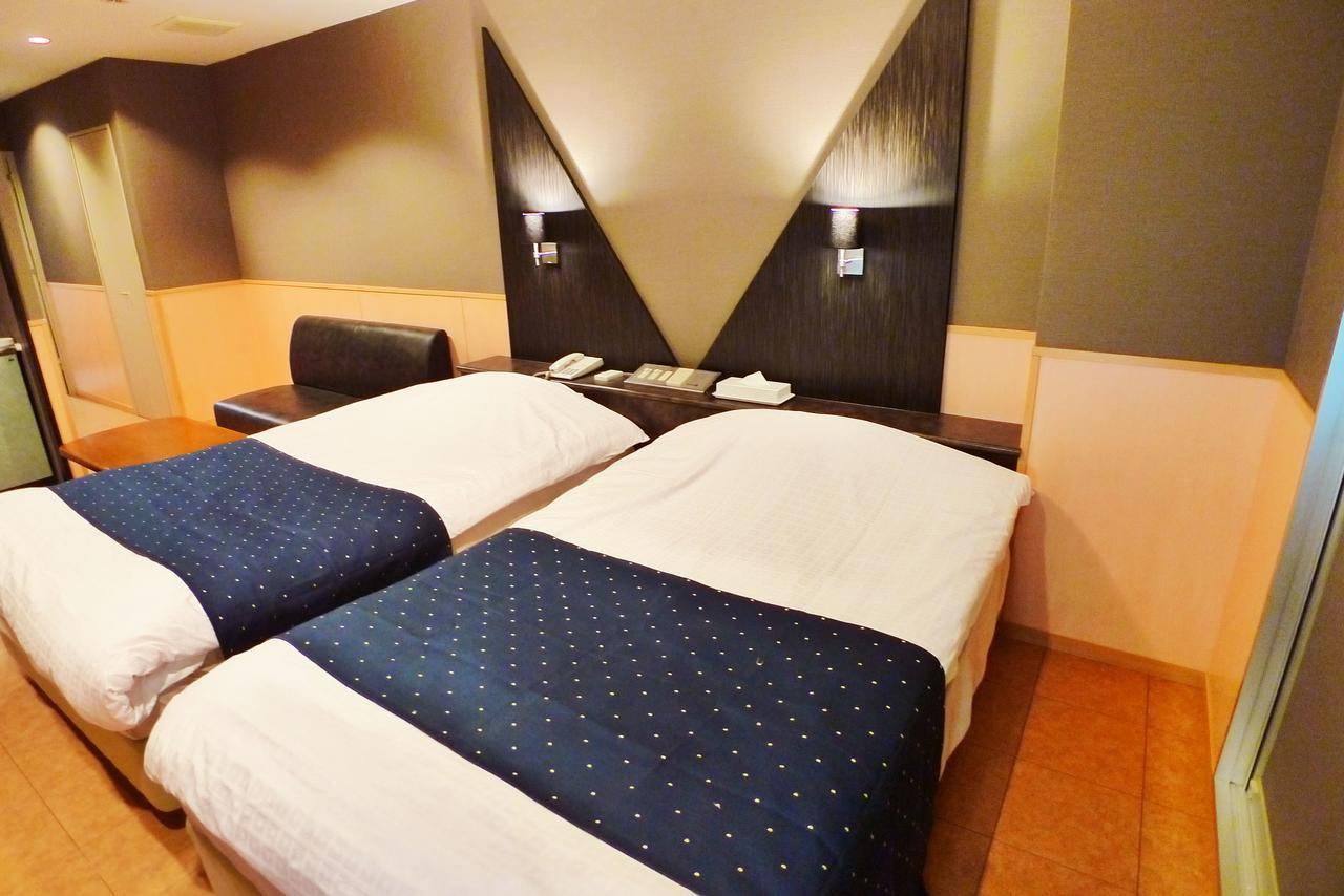 Hotel Times Inn 24 Йокохама Екстериор снимка